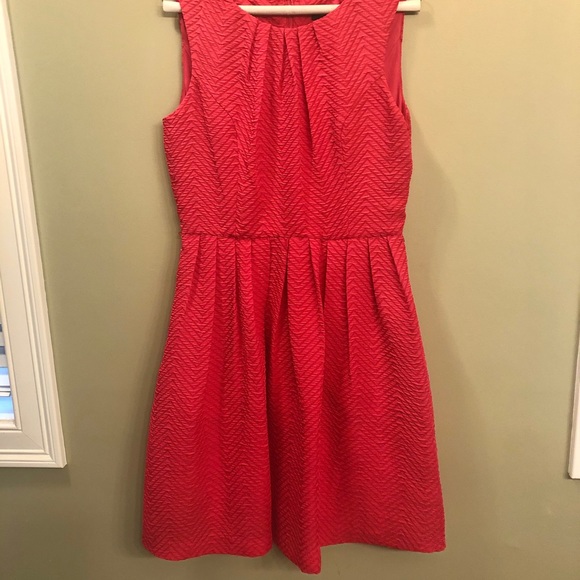 Super cute pink Ellen Tracy Dress. Like new. - Picture 2 of 7
